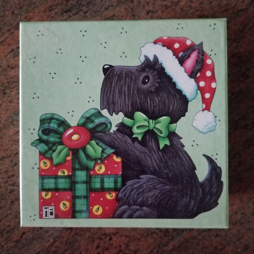 Manual Woodworkers and Weavers Scottie Dog Ceramics